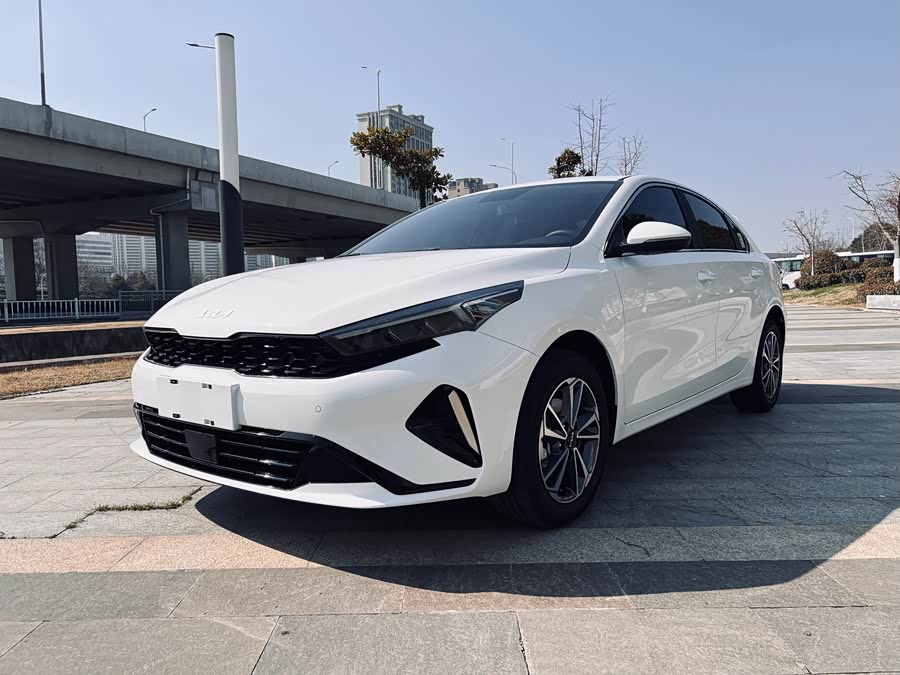 Kia K3 2026 изображение автомобиля #2