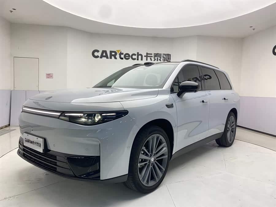 零跑汽车 零跑C16 2025 汽车图片 #2