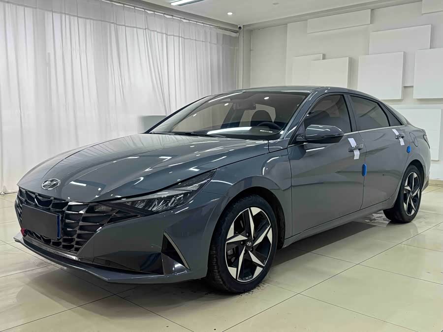 Hyundai Elantra 2022 immagine di auto #2