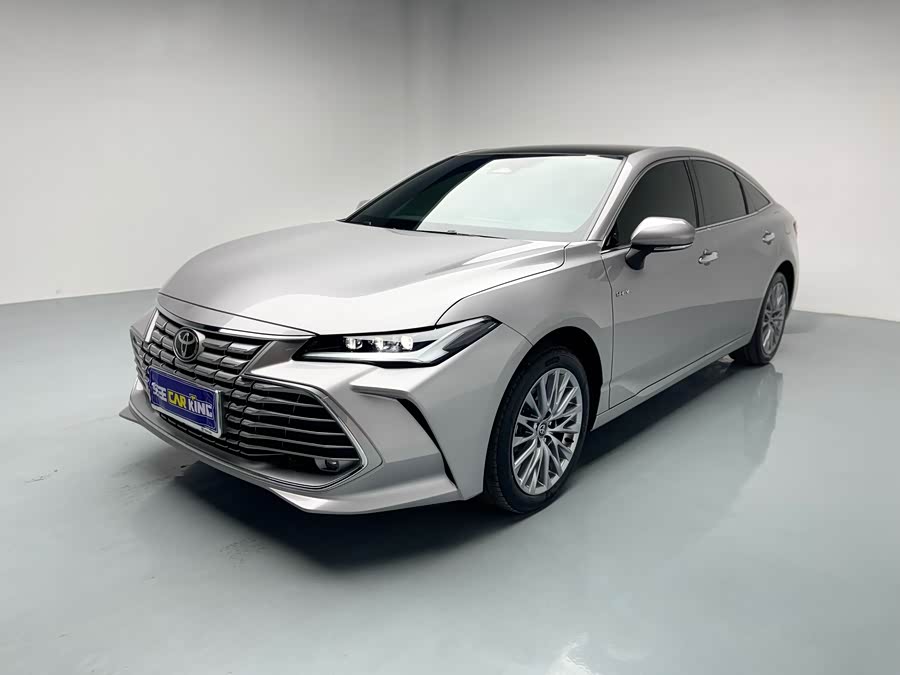 Toyota Avalon 2025 car image #2