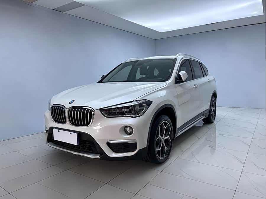 BMW X1 2017 #2 BMW X1 2017 car image #2