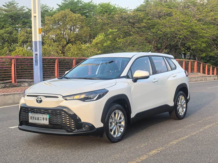 Toyota Frontlander 2024 car image #2