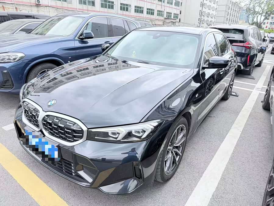 BMW 3 Series 2024 car image #2