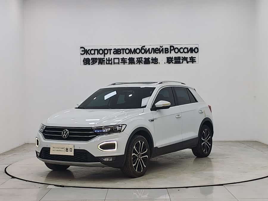 Volkswagen T-Roc 2021 car image #2