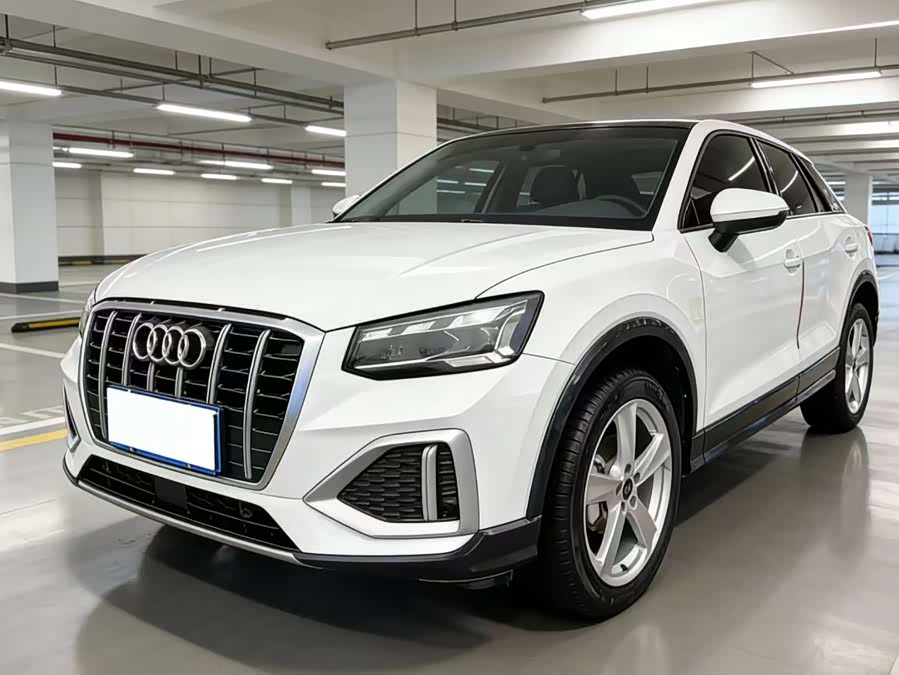 Audi Q2L 2023 imagen de coche #2