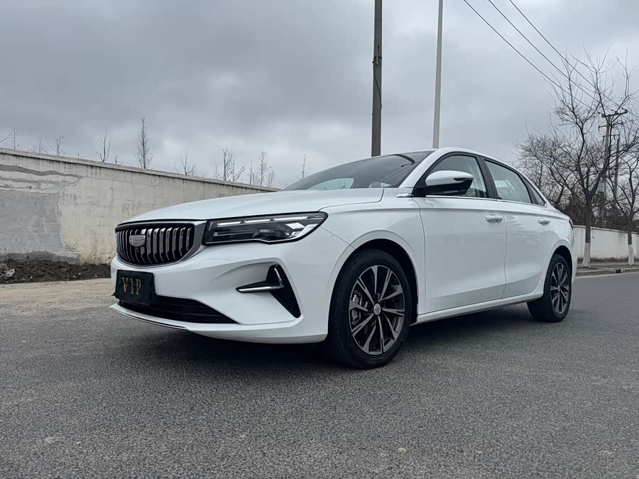 GEELY Emgrand 2022 car image #2