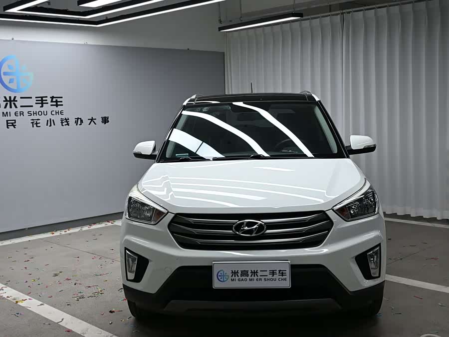Hyundai ix25 2016 car image #2
