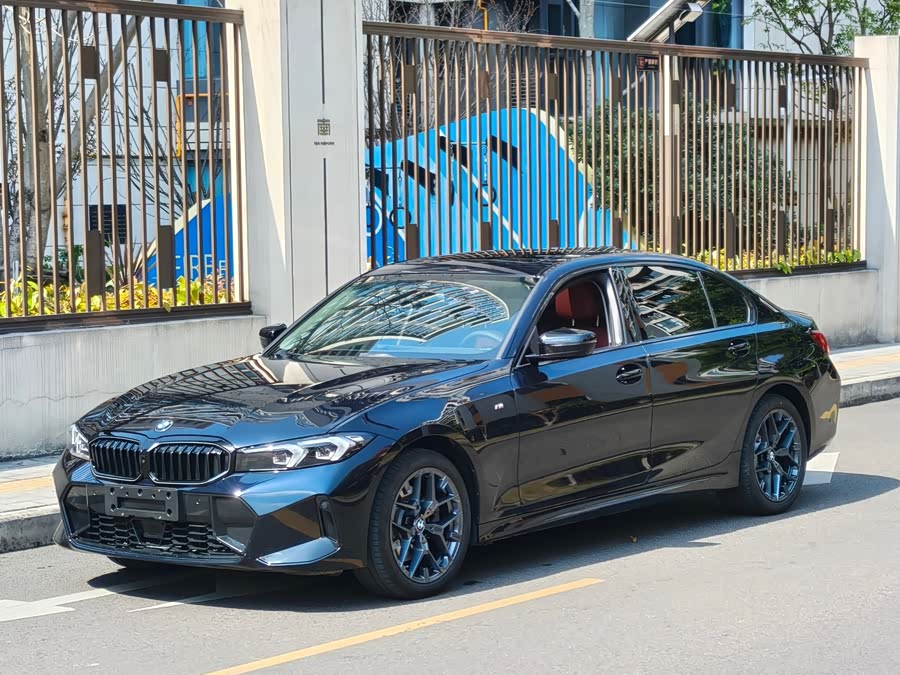 BMW 3 Series 2025 #2 BMW 3 Series 2025 car image #2