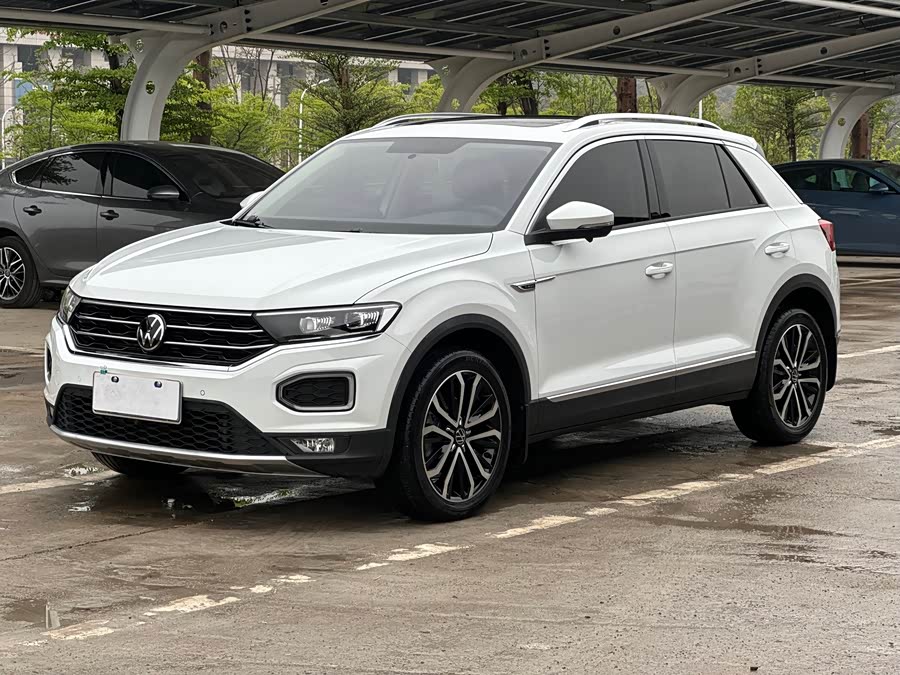 Volkswagen T-Roc 2023 #2 Volkswagen T-Roc 2023 car image #2