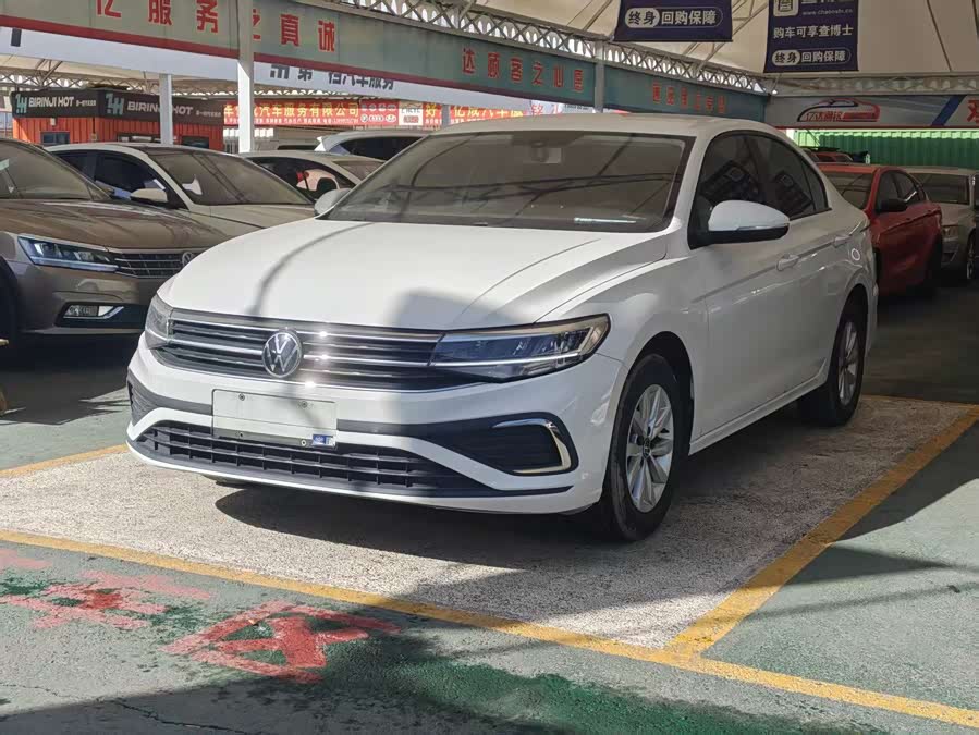 Volkswagen Bora 2023 car image #2