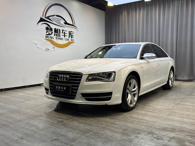 Audi S8 2014 immagine di auto #2