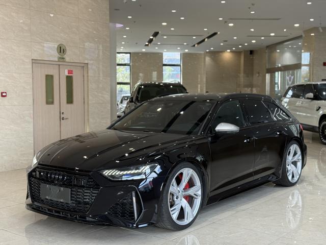 Audi RS 6 2021 car image #2