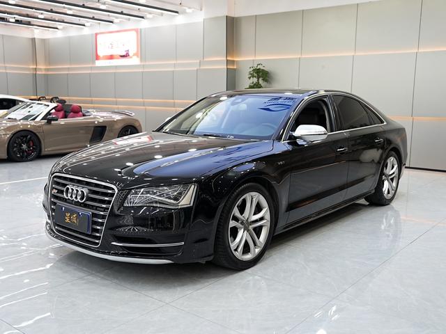 Audi S8 2015 immagine di auto #2
