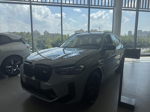 BMW X3 M car image #2