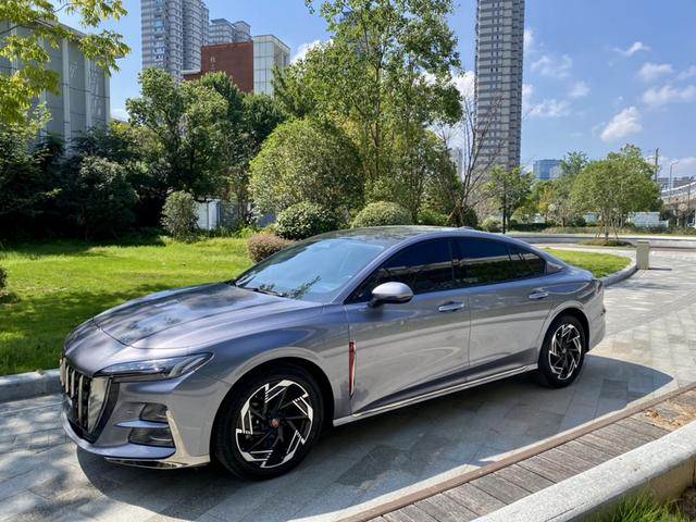 HongQi H6 2023 car image #2