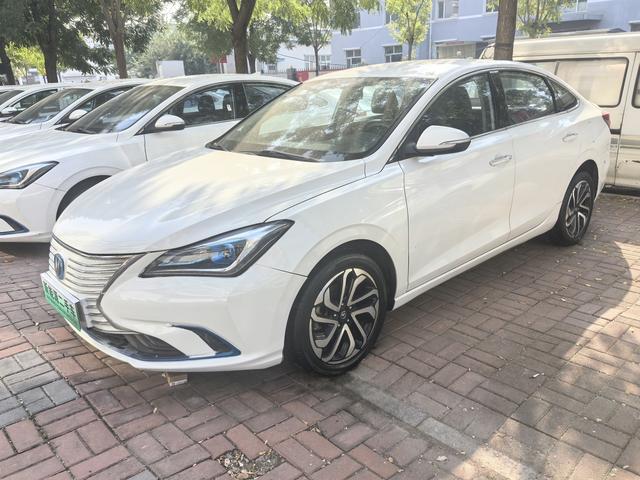 Changan Eado EV 2019 car image #2