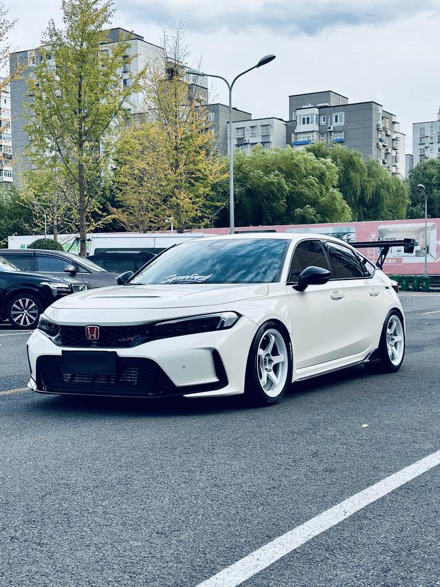 Honda Civic (Imported) 2024 صورة سيارة #2