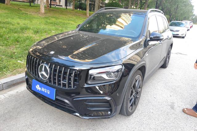 Mercedes-Benz GLB AMG 2024 immagine di auto #2