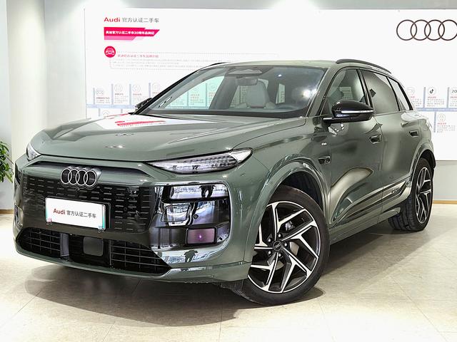 Audi Q6L Sportback e-tron 2025 #2 Audi Q6L Sportback e-tron 2025 car image #2