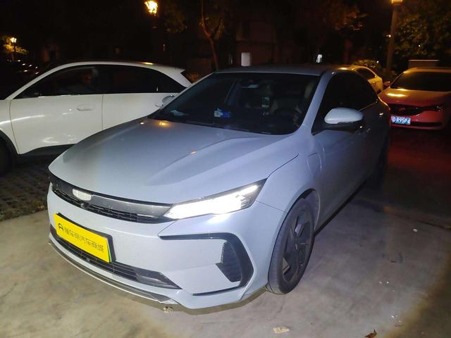 GEELY Emgrand L HiP 2024 car image #2