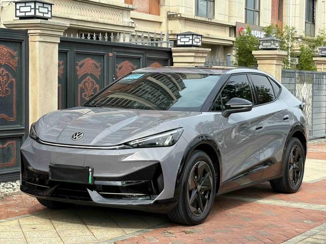 Volkswagen ID.UNYX 06 2025 car image #2