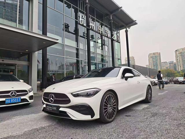 Mercedes-Benz CLE Class 2024 #2 Mercedes-Benz CLE Class 2024 car image #2