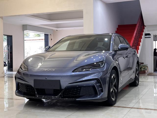 BYD Seal 06GT 2024 car image #2