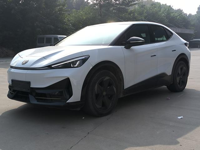 Volkswagen ID.UNYX 06 2024 imagem de carro #2