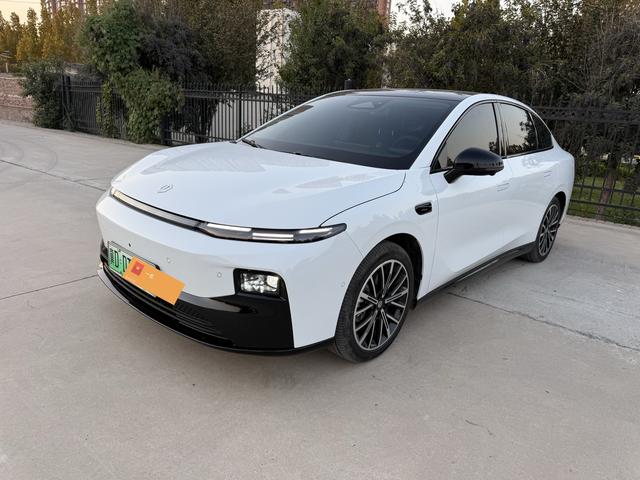 零跑汽车 零跑B01 2025 汽车图片 #2