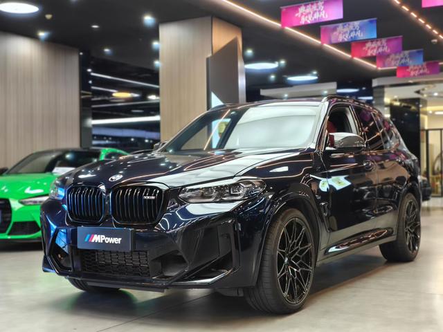 BMW X3 M 2025 car image #2