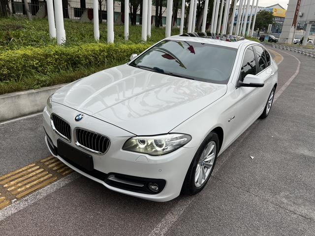 BMW 5 Series (Imported) 2016 #2 BMW 5 Series (Imported) 2016 imagem de carro #2