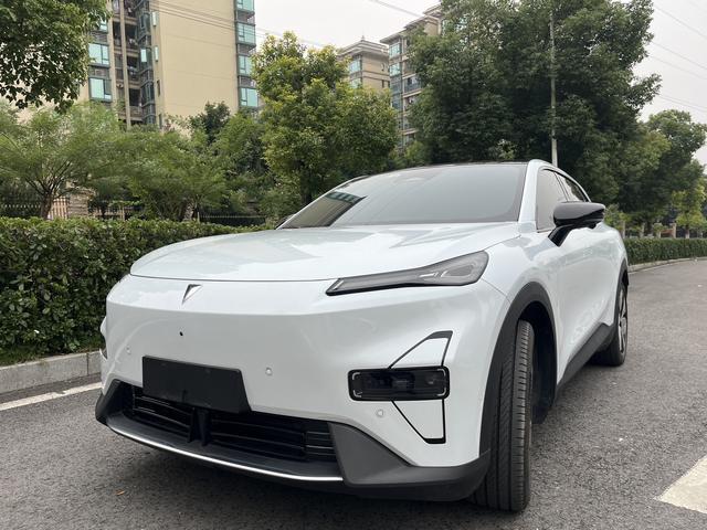 Deepal S05 2024 #2 Deepal S05 2024 car image #2