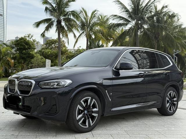 BMW iX3 2023 #2 BMW iX3 2023 car image #2