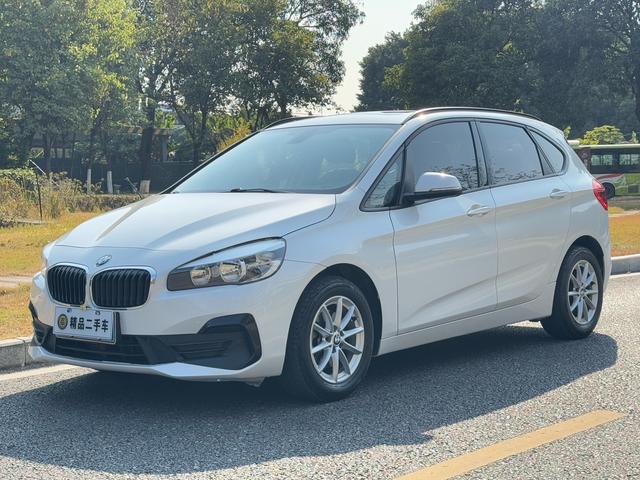 BMW 2 Series Tourer 2019 car image #2