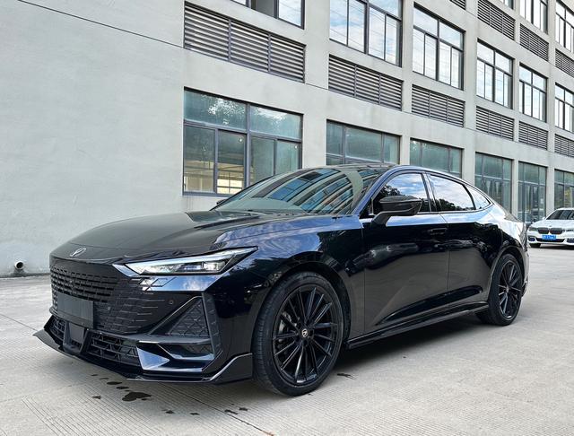 长安 长安UNI-V 2023 汽车图片 #2