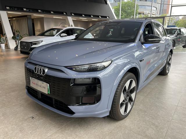 Audi Q6L Sportback e-tron 2025 #2 Audi Q6L Sportback e-tron 2025 car image #2