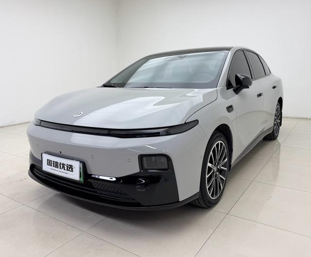 零跑汽车 零跑B01 2025 汽车图片 #2