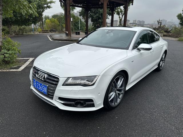 Audi S7 2016 car image #2