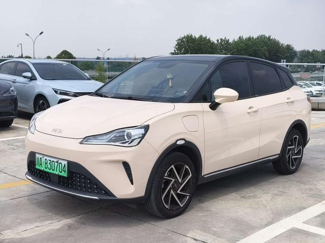 哪吒汽车 哪吒AYA 2023 汽车图片 #2