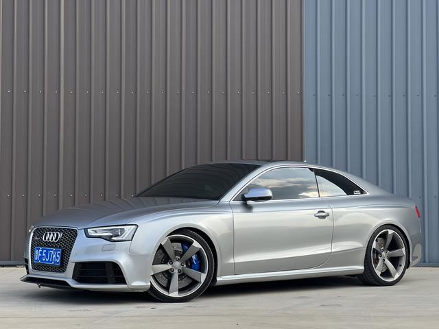 Audi RS 5 2014 car image #2