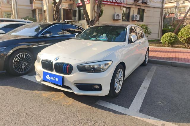 BMW 1 Series (Imported) 2019 #2 BMW 1 Series (Imported) 2019 car image #2