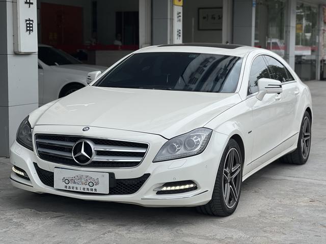 Mercedes-Benz CLS Class 2012 car image #2