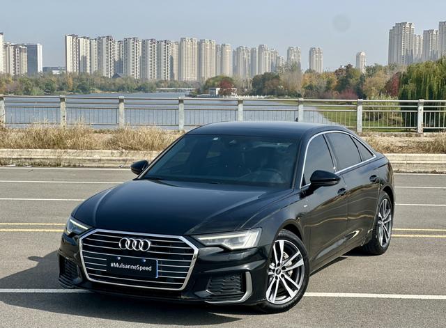 Audi A6L e-tron 2020 immagine di auto #2