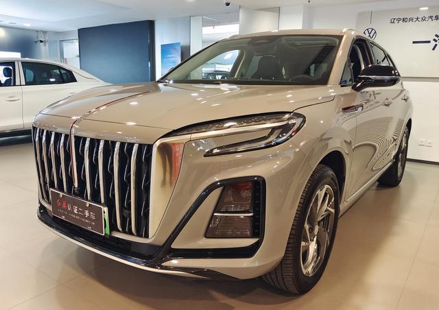 HongQi HS3 PHEV 2025 #2 HongQi HS3 PHEV 2025 car image #2