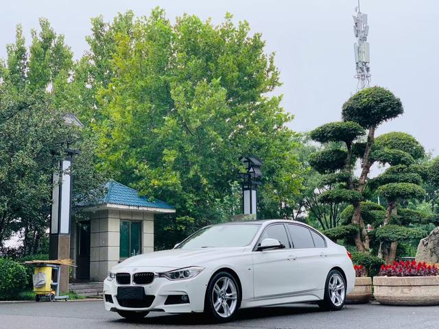 BMW iX M60 2015 #2 BMW iX M60 2015 صورة سيارة #2