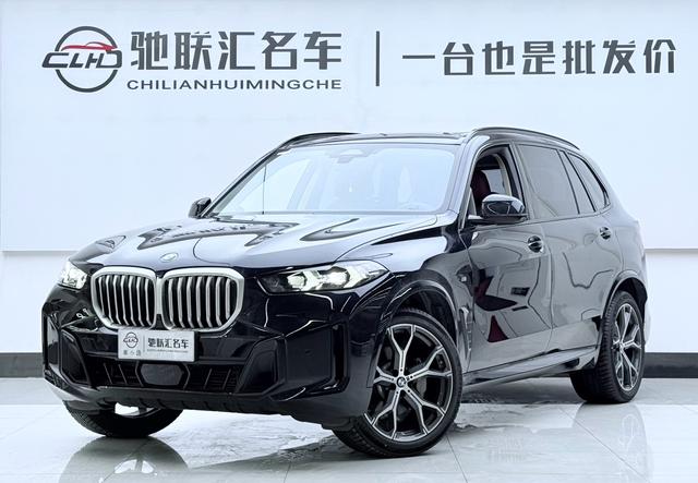 BMW X5 2024 car image #2