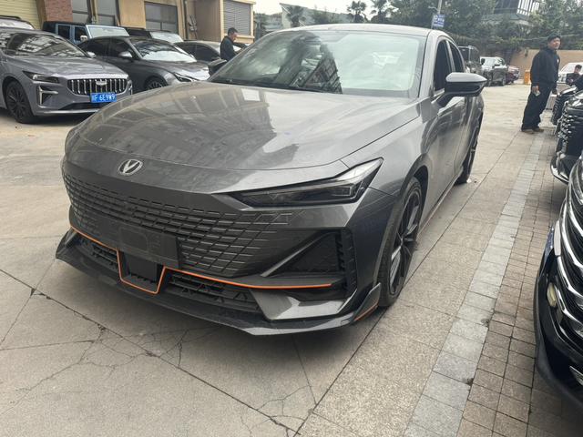 Changan BenBen 2023 صورة سيارة #2