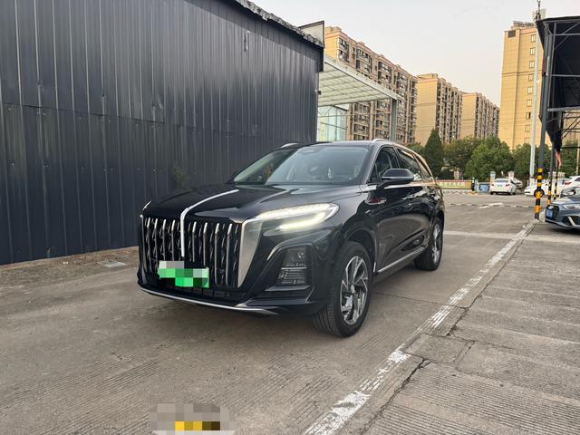 HongQi HS3 PHEV 2025 #2 HongQi HS3 PHEV 2025 car image #2