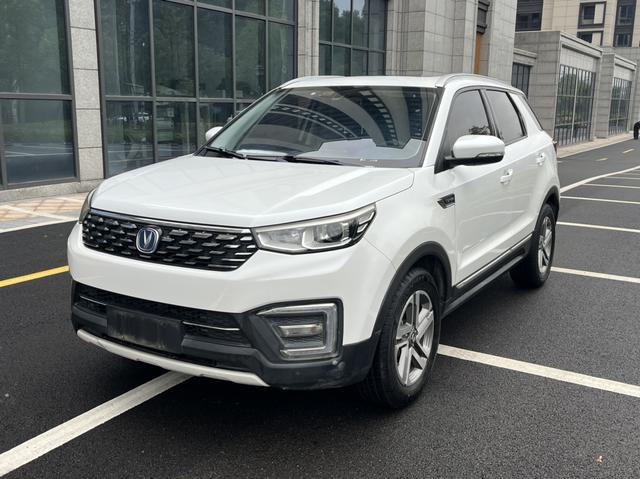 Changan CS55 EV 2019 car image #2