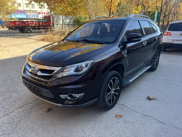 BYD S7 2015 car image #2